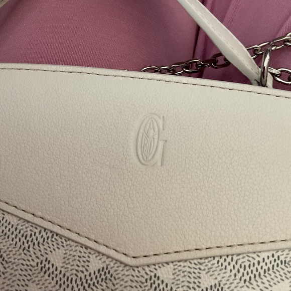 Rouette White Leather Bag - Picture 8 of 9
